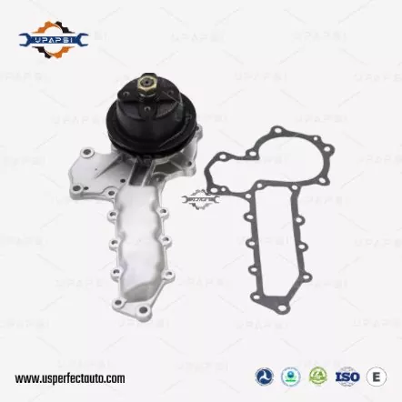 Vízszivattyú 15341-73030 16111-73030 Kubota L245 L295 L305